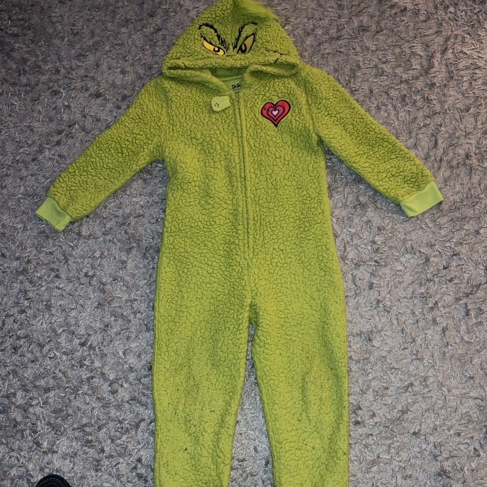 Dr. Seuss Green Grinch Kids Footie with Heart hooded size 6 small
